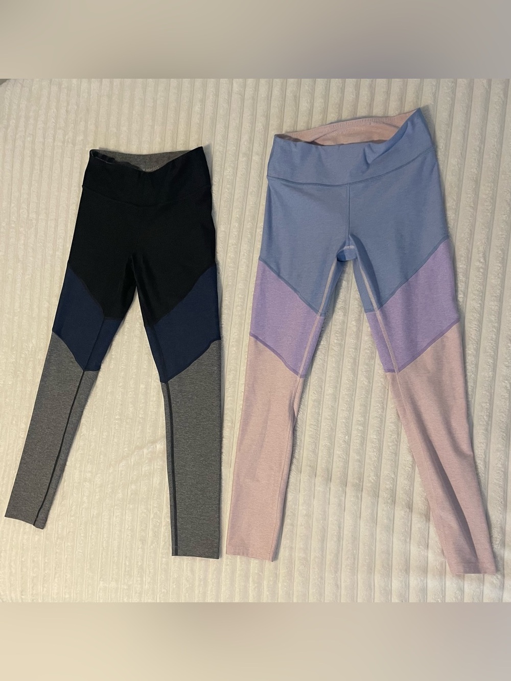 2 Outdoor Voices Colorblock Active Leggings - Black/Gray and Pastel Blue/Pink